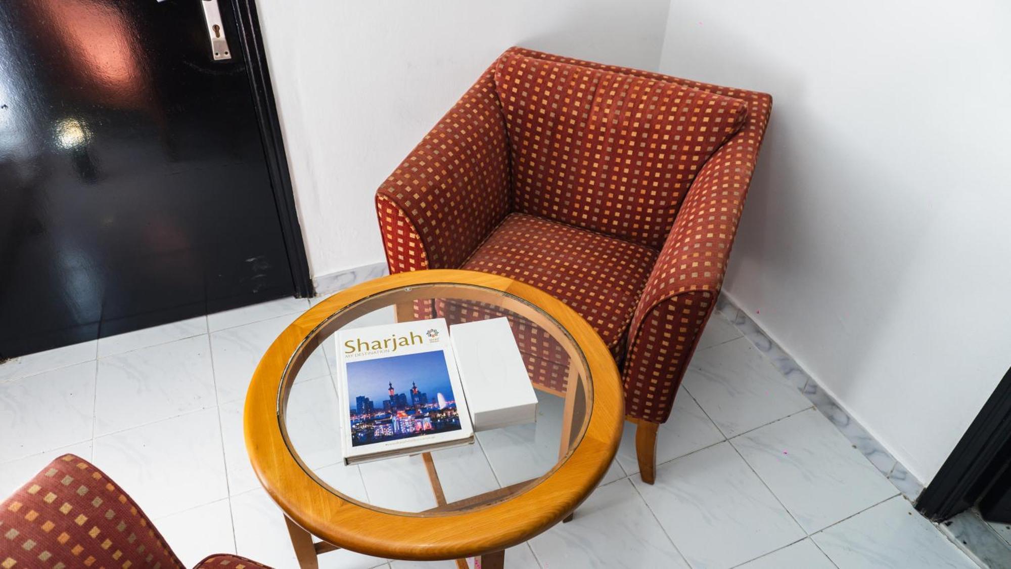 Pan Emirates Hotel Apartments Шарджа Екстериор снимка